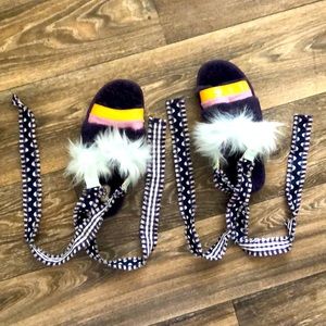 UGG slides. Very rare!!!